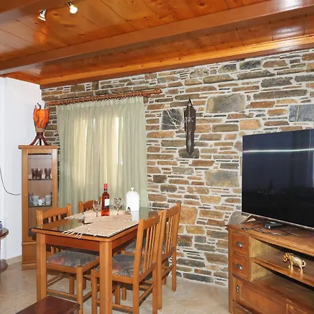 Traditional Centre House *