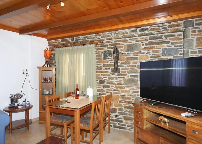 Traditional Centre House *